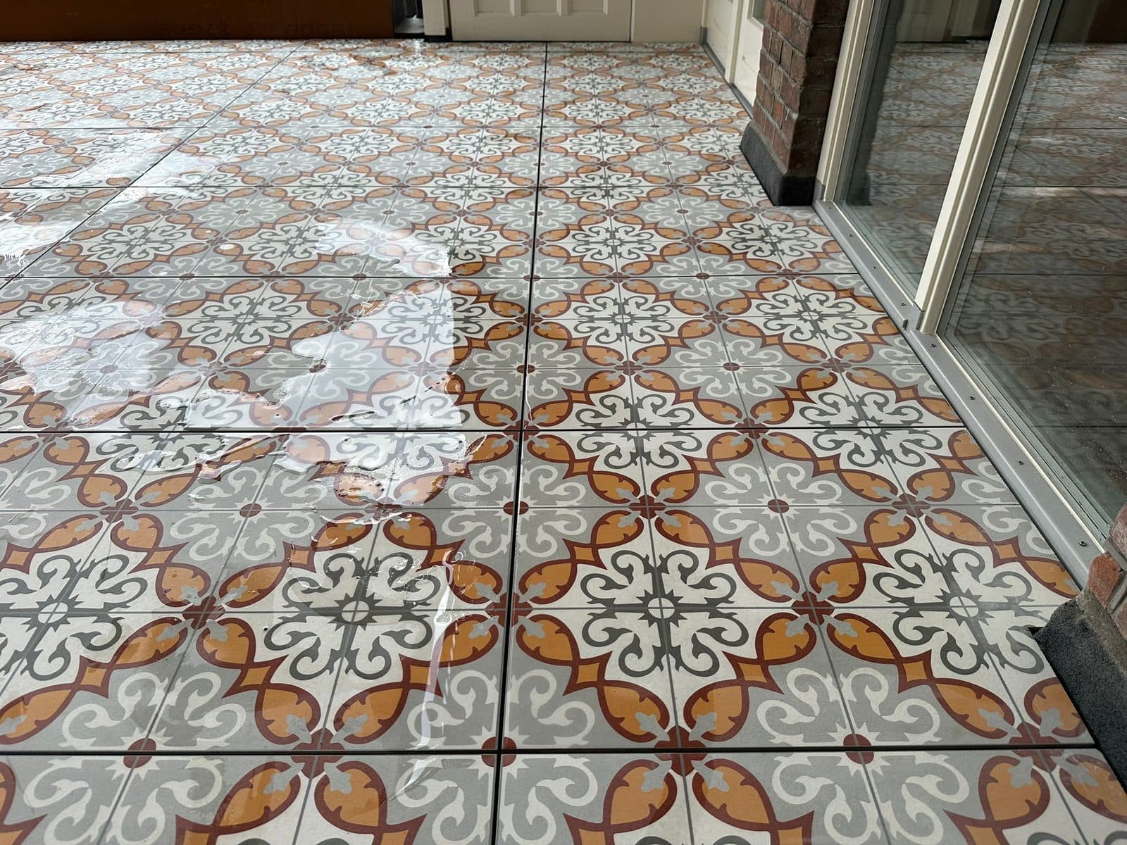Dakterras Amsterdam Jordaan met decortegels, projectfoto