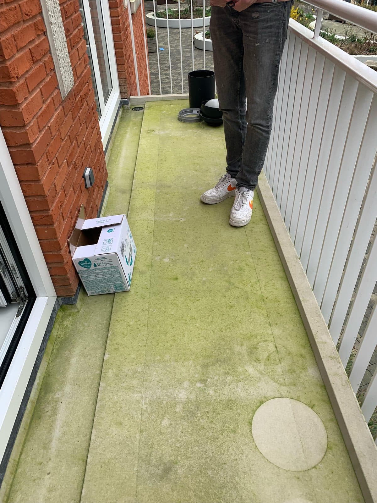 2 kleine balkons Diemen, projectfoto