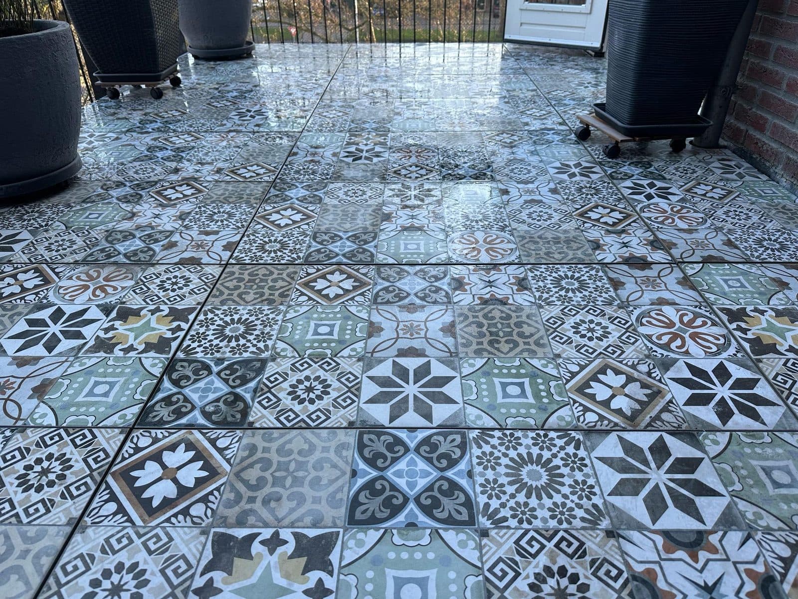 Decortegels balkon IJsselstein, projectfoto