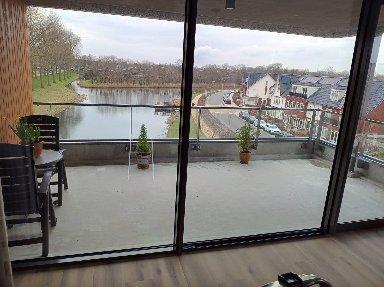 Balkon Rhoon, projectfoto
