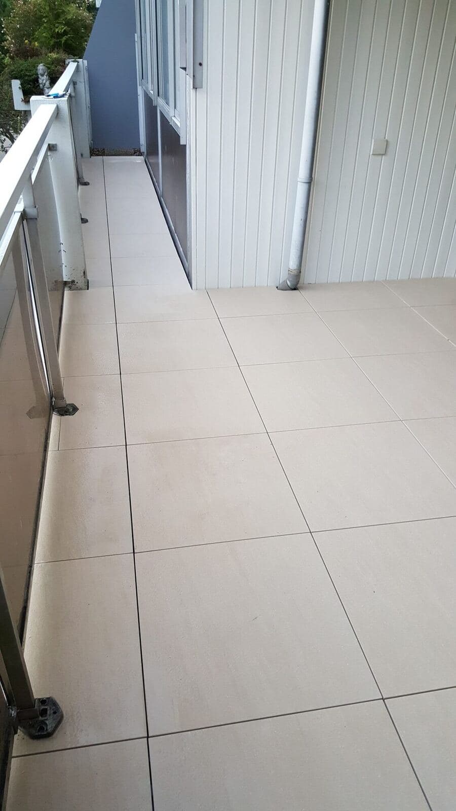 2 cm tegels balkon Heemstede, projectfoto