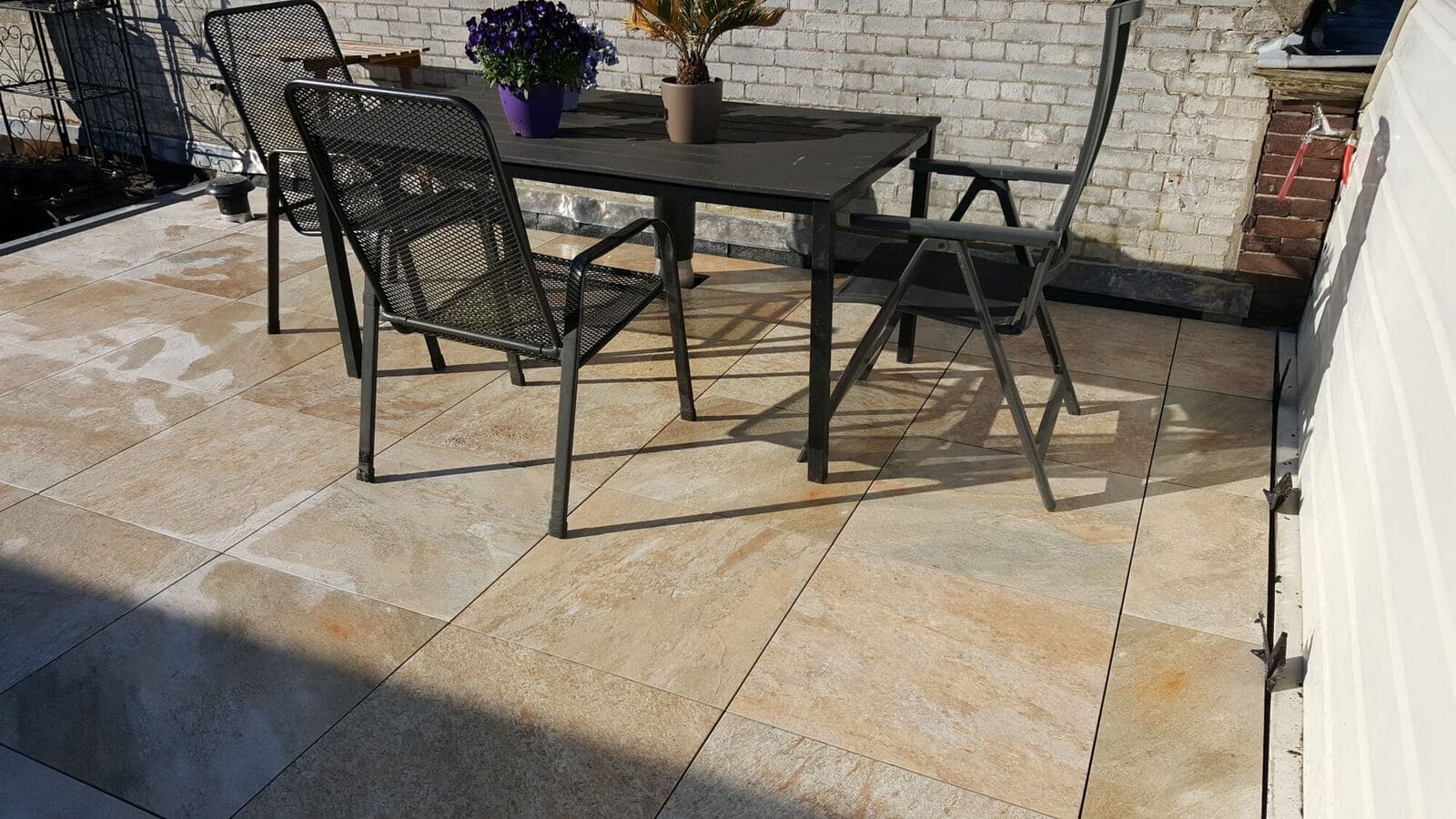 2 cm tegels dakterras Haarlem, projectfoto