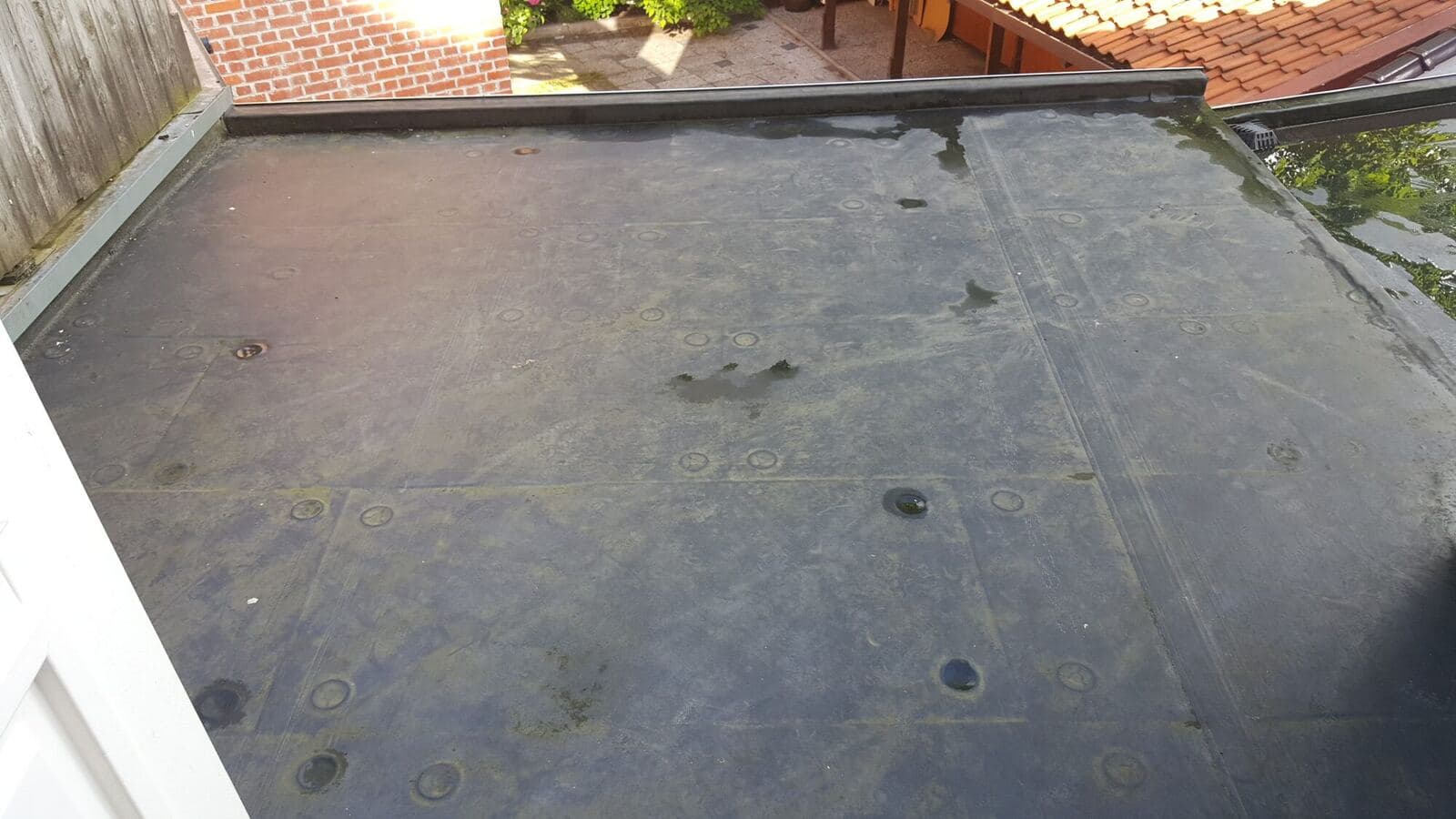 2 cm tegels dakterras Bergen op Zoom, projectfoto